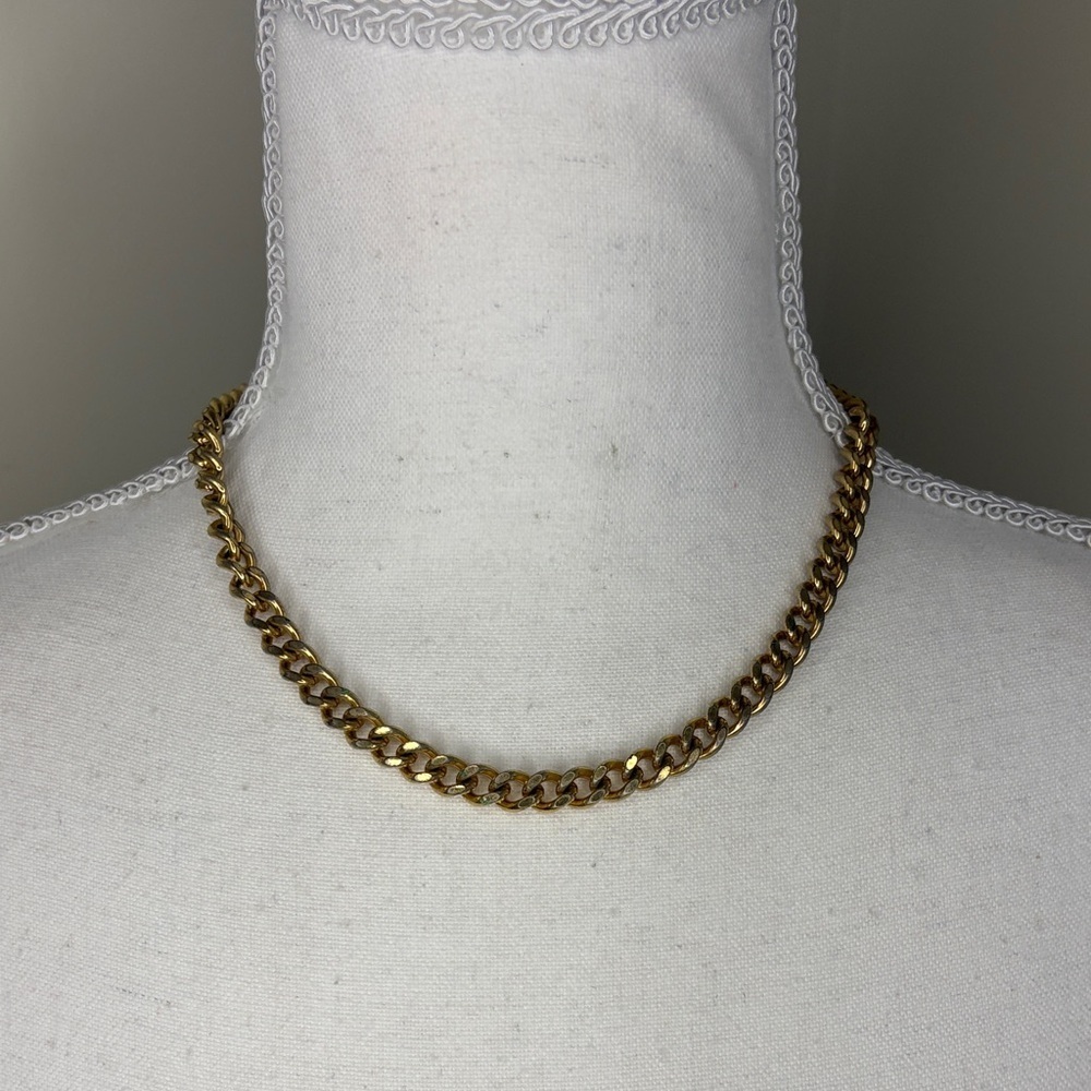 Gold Tone Chain Link Necklace 18”. Vintage